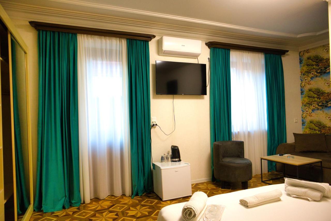 Metekhi View Hotel Тбілісі Екстер'єр фото