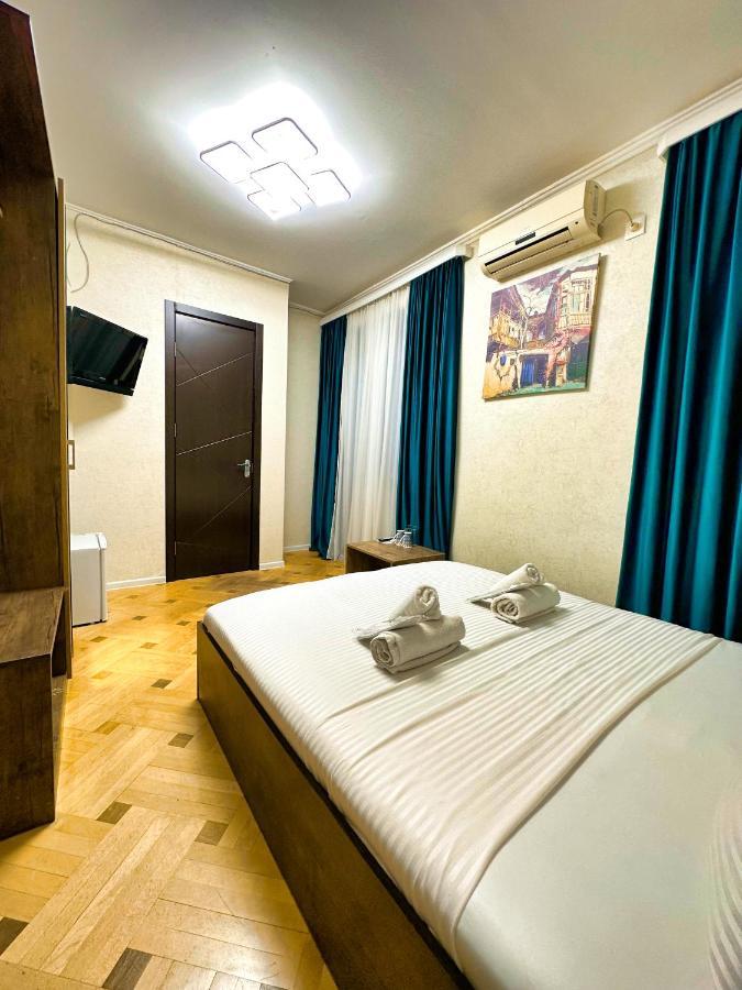 Metekhi View Hotel Тбілісі Екстер'єр фото