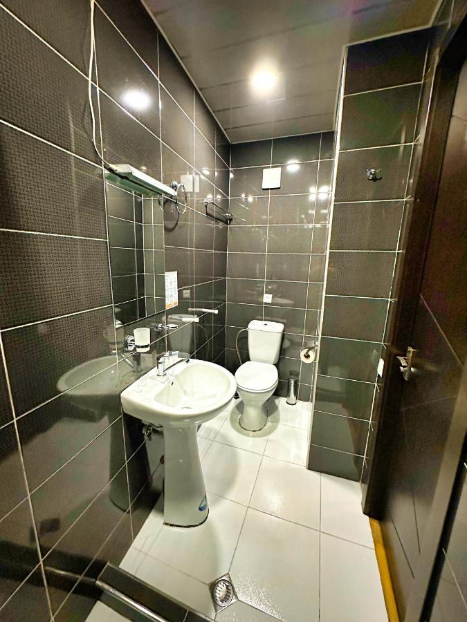 Metekhi View Hotel Тбілісі Екстер'єр фото