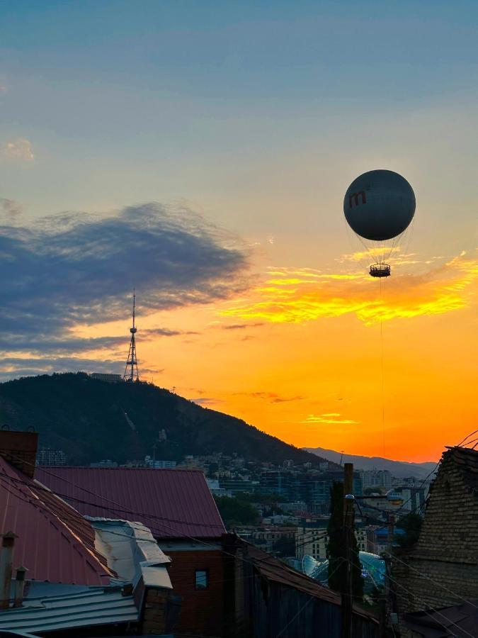 Metekhi View Hotel Тбілісі Екстер'єр фото